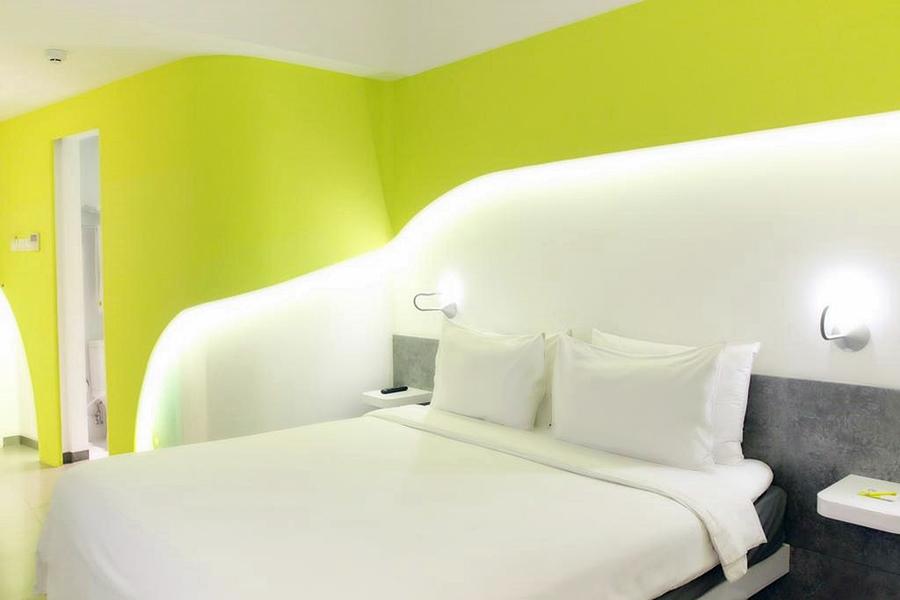Yello Hotel Jemursari Surabaya Eksteriør bilde