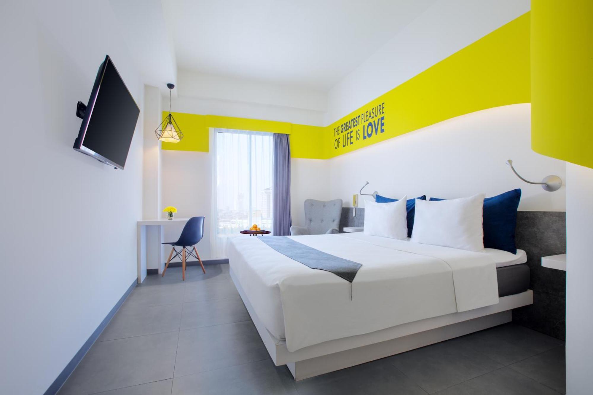 Yello Hotel Jemursari Surabaya Eksteriør bilde